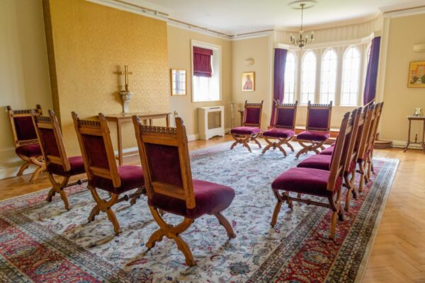 The Cumberland Lodge Chapel with a round seating pattern