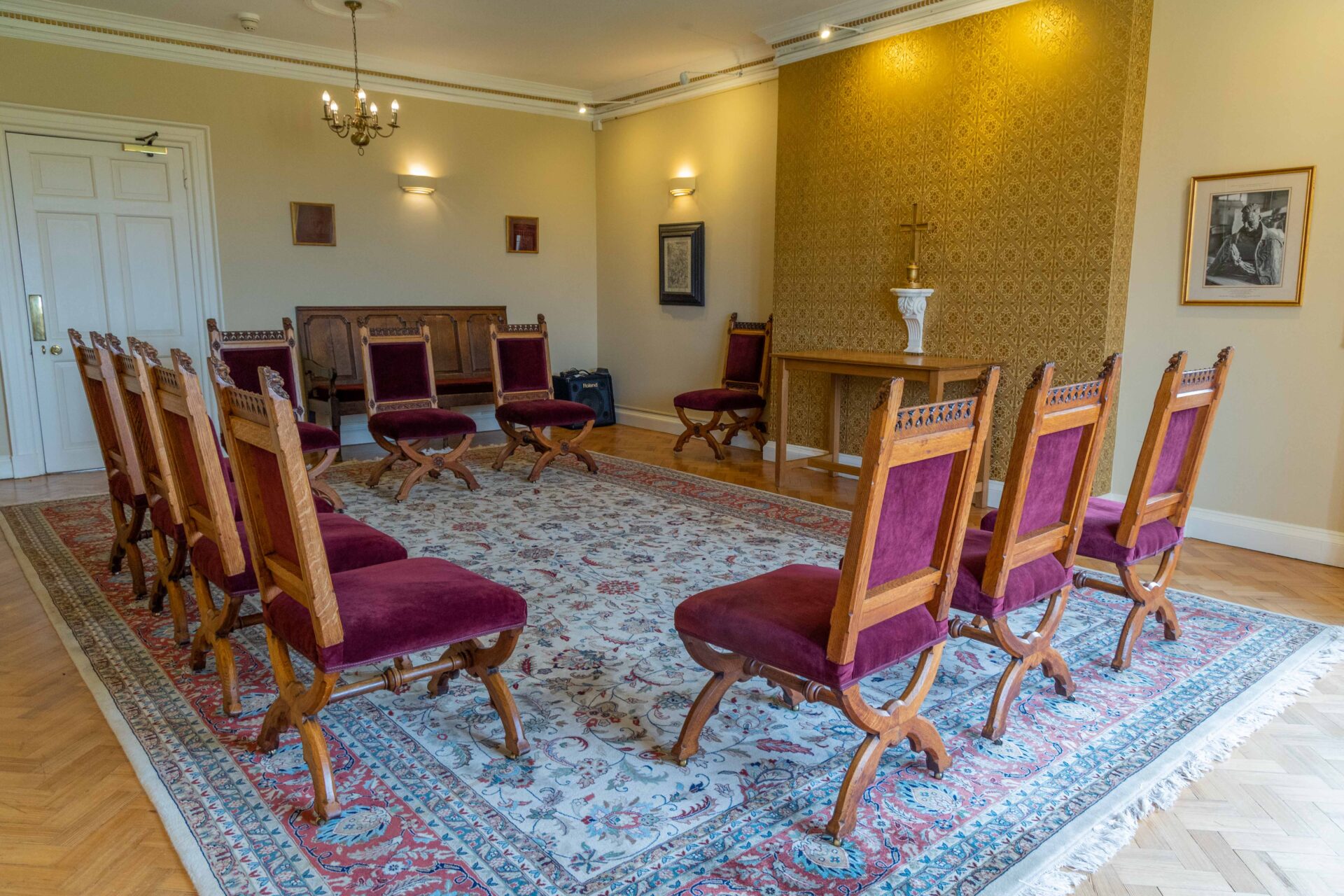 The Cumberland Lodge chapel, seating 10 in a round