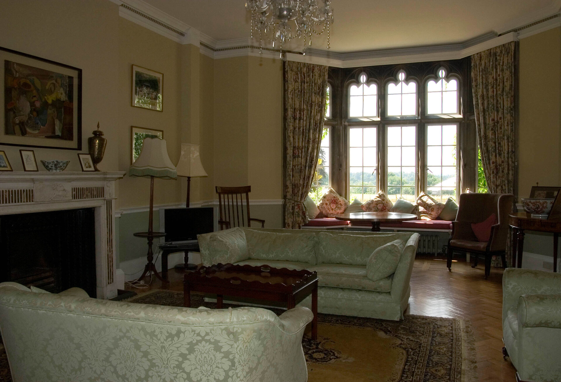 The Cumberland Lodge Sitting Room.