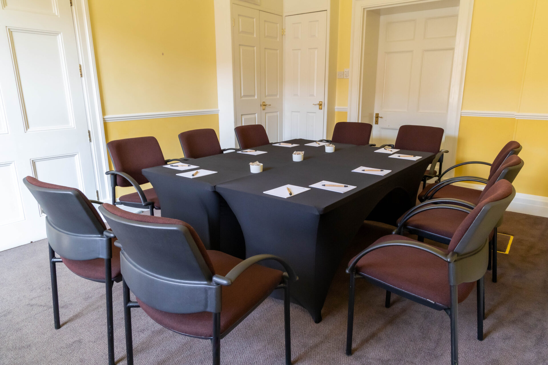 The Windham breakout room, laid out to accommodate up to ten people.
